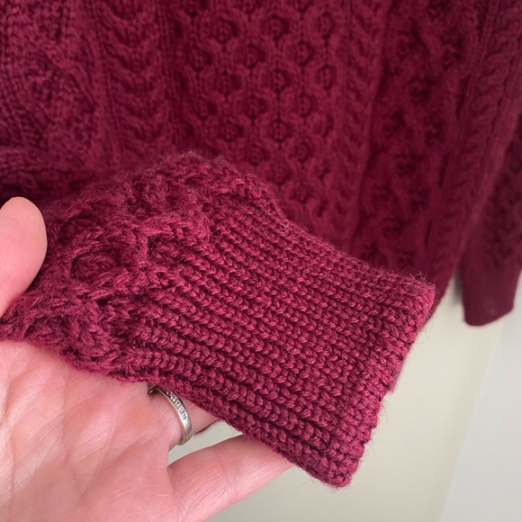 ‎‎Aran Crafts Merino‎ Wo‎ol Cable Knit Aran Sweater Troyer Claret Size Medium - Picture 7 of 11